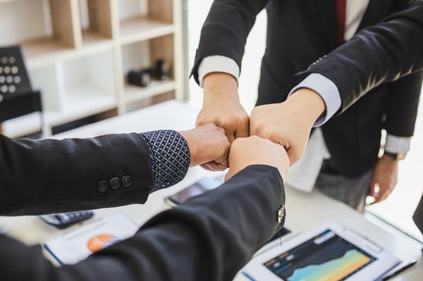 Organiser des activités originales pour un séminaire pour booster la cohésion en entreprise